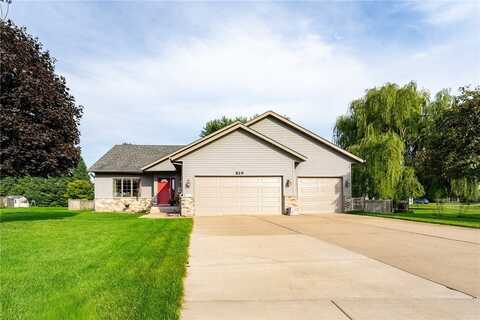 829 Bluff View Circle W, Chippewa Falls, WI 54729