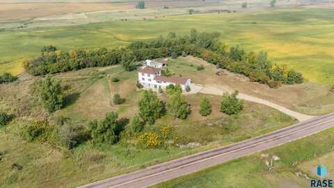 27271 461st Ave, Chancellor, SD 57015