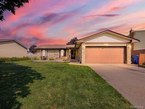 29202 W Nottingham Circle, Warren, MI 48092