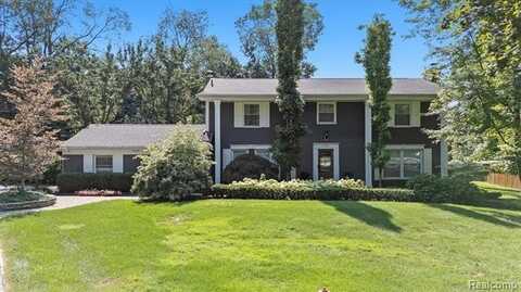 5365 Van Ness Court, Bloomfield Hills, MI 48302