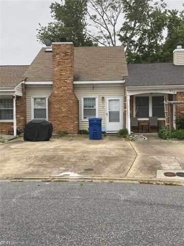 813 Chalk Court, Virginia Beach, VA 23462