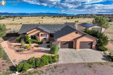 151 Top Notch Trail, Penrose, CO 81240