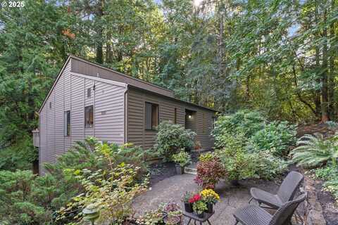 4598 SW CALDEW ST, Portland, OR 97219