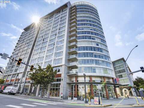 1926 W BURNSIDE ST, Portland, OR 97209