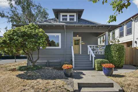 5205 N MARYLAND AVE, Portland, OR 97217