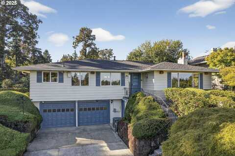 17485 MONTICELLO DR, Gladstone, OR 97027