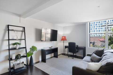101 Market St. unit: 307, San Diego, CA 92101
