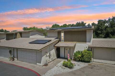 9055 Calle Lucia, Lakeside, CA 92040