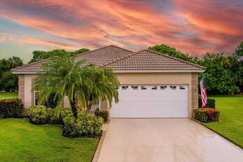 860 NW Sorrento Lane, Port Saint Lucie, FL 34986