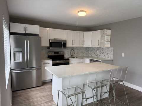 624 Allen Avenue, Delray Beach, FL 33483