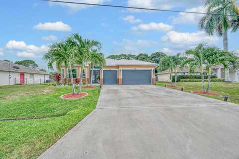2082 SW Idaho Lane, Port Saint Lucie, FL 34953