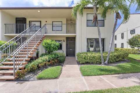 7903 Willow Spring Drive, Lake Worth, FL 33467