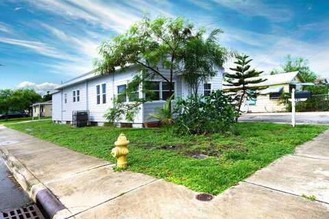 701 Washington Avenue, Lake Worth, FL 33460