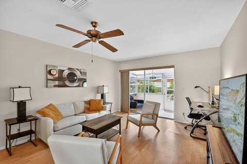 2673 Barkley Drive E, West Palm Beach, FL 33415