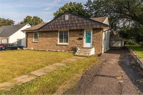 2243 3rd Street E, Saint Paul, MN 55119
