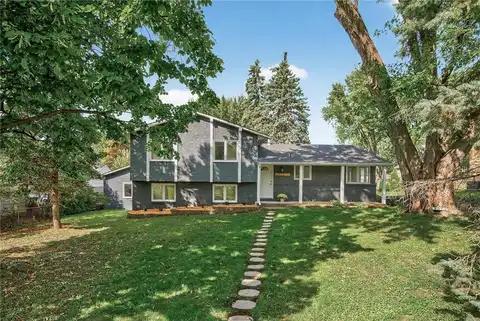2573 South Avenue E, North Saint Paul, MN 55109