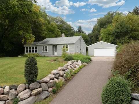 2939 W Owasso Boulevard, Roseville, MN 55113