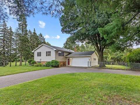 3736 Centerville Road, Vadnais Heights, MN 55127