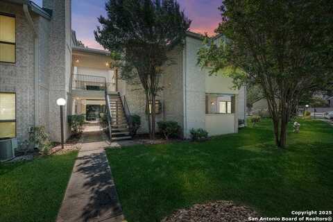 11843 N Braesview, San Antonio, TX 78213