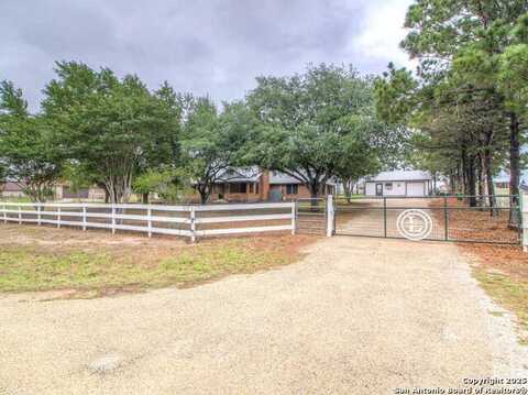 213 Bluebonnet, La Vernia, TX 78121