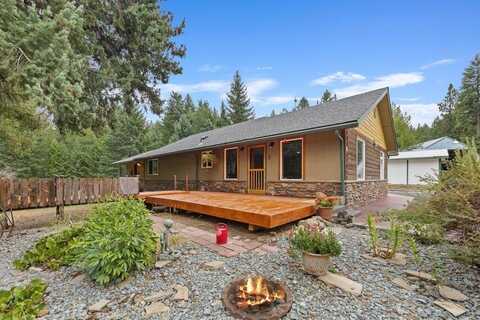 9617 E Ruff Ln, Chattaroy, WA 99003