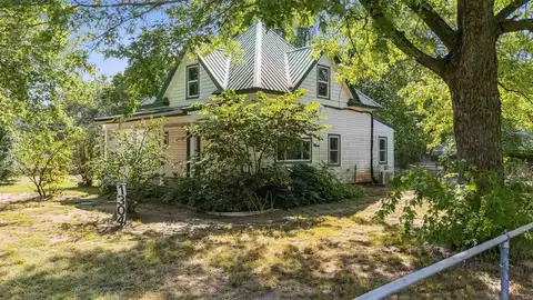 1304 S Husband Street, Stillwater, OK 74074
