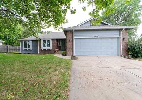 4650 Farmstead Ct, Bel Aire, KS 67220
