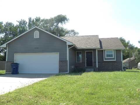 1141 N Washington St, Belle Plaine, KS 67013