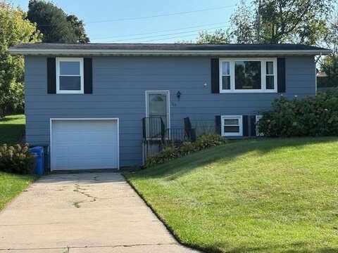 103 Hollywood Street, Baraboo, WI 53913
