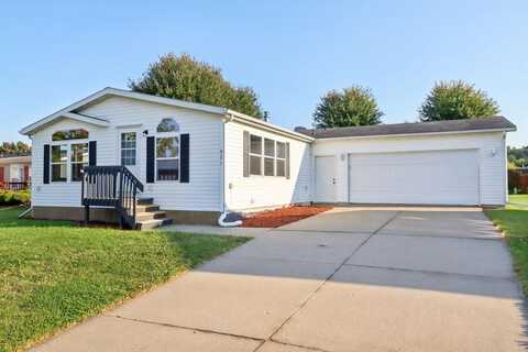 521 Red Spruce Avenue, Baraboo, WI 53913
