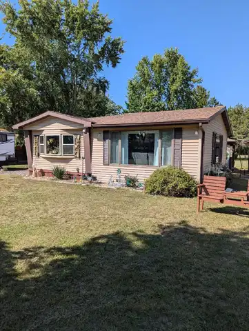W1010 Laurie Lane, Montello, WI 53949