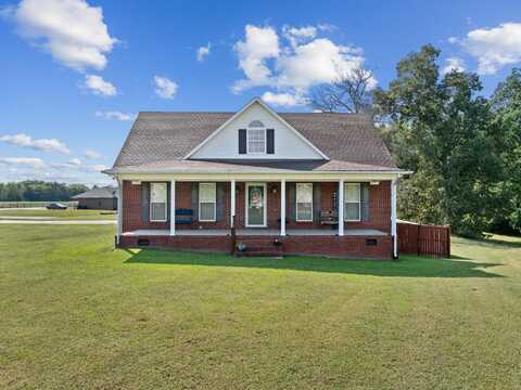 45 N Blue Heron Dr, Killen, AL 35645