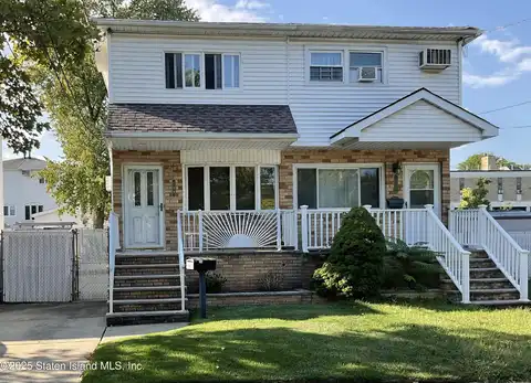 109 Greencroft Avenue, Staten Island, NY 10308