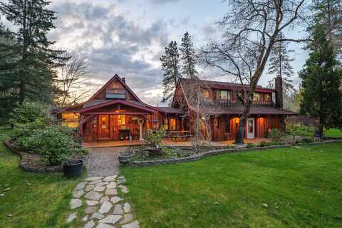 3305 Dick George Road, Cave Junction, OR 97523