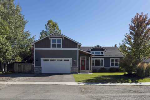 941 Eastridge Dr, Hailey, ID 83333