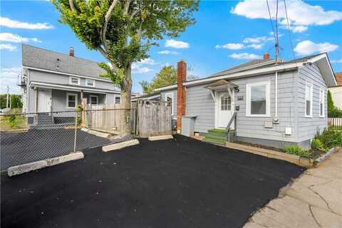 53 Ottawa Street, West Warwick, RI 02893