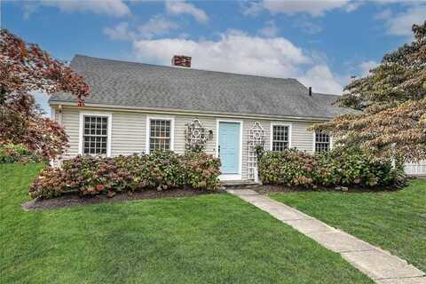 80 Leonard Drive, Tiverton, RI 02878