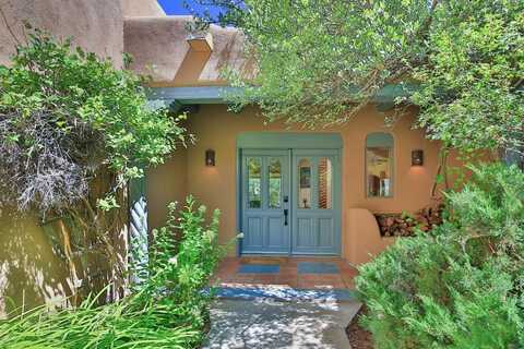 21 Mirlo, El Prado, NM 87529