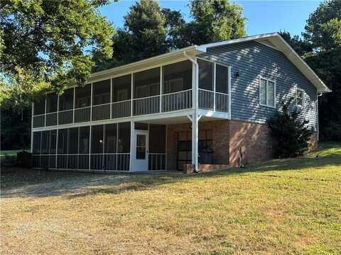1729 Gyro Drive, Winston Salem, NC 27127