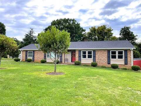1307 Fleming Road, Greensboro, NC 27410