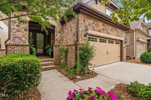 656 Angelica Circle, Cary, NC 27518