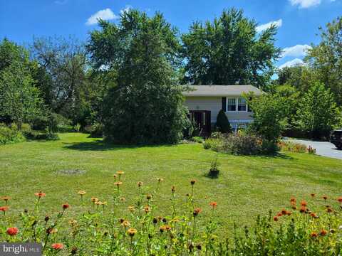 13 WARTMAN ROAD, COLLEGEVILLE, PA 19426