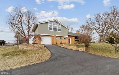 2414 STANWICK ROAD, PHOENIX, MD 21131