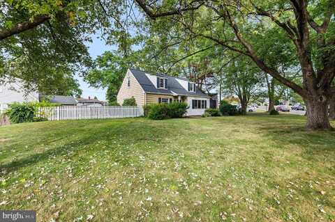 428 TANNER ROAD, HATBORO, PA 19040