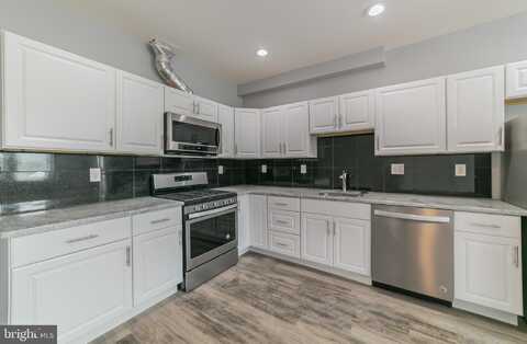 217 W LANCASTER AVENUE, DOWNINGTOWN, PA 19335