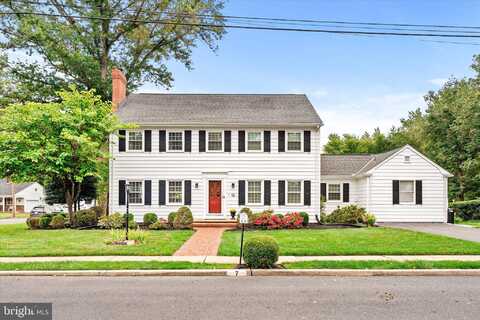 7 BERNATH DR W, HAMILTON, NJ 08690