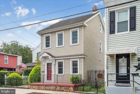 54 CHESTNUT STREET, POTTSTOWN, PA 19464