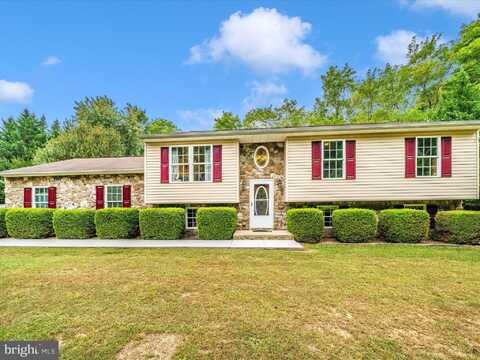 105 SAINT JOHNS ROAD, LITTLESTOWN, PA 17340