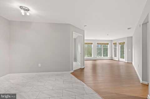 5565 SEMINARY ROAD, FALLS CHURCH, VA 22041