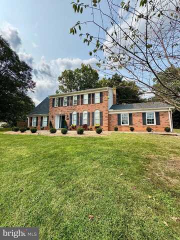 10218 TAMARACK DRIVE, VIENNA, VA 22182